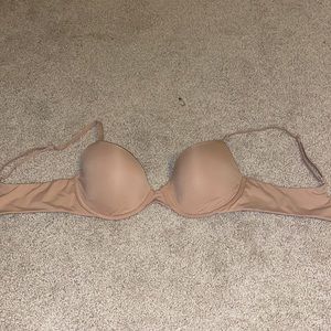 Victoria Secret 36B bra
